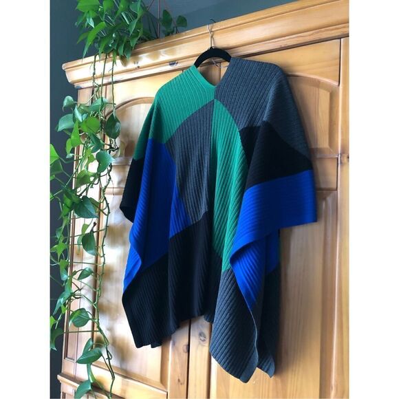 Vince Camuto Colorblock Wrap/Poncho Rib knit Size XS/S - Picture 7 of 11